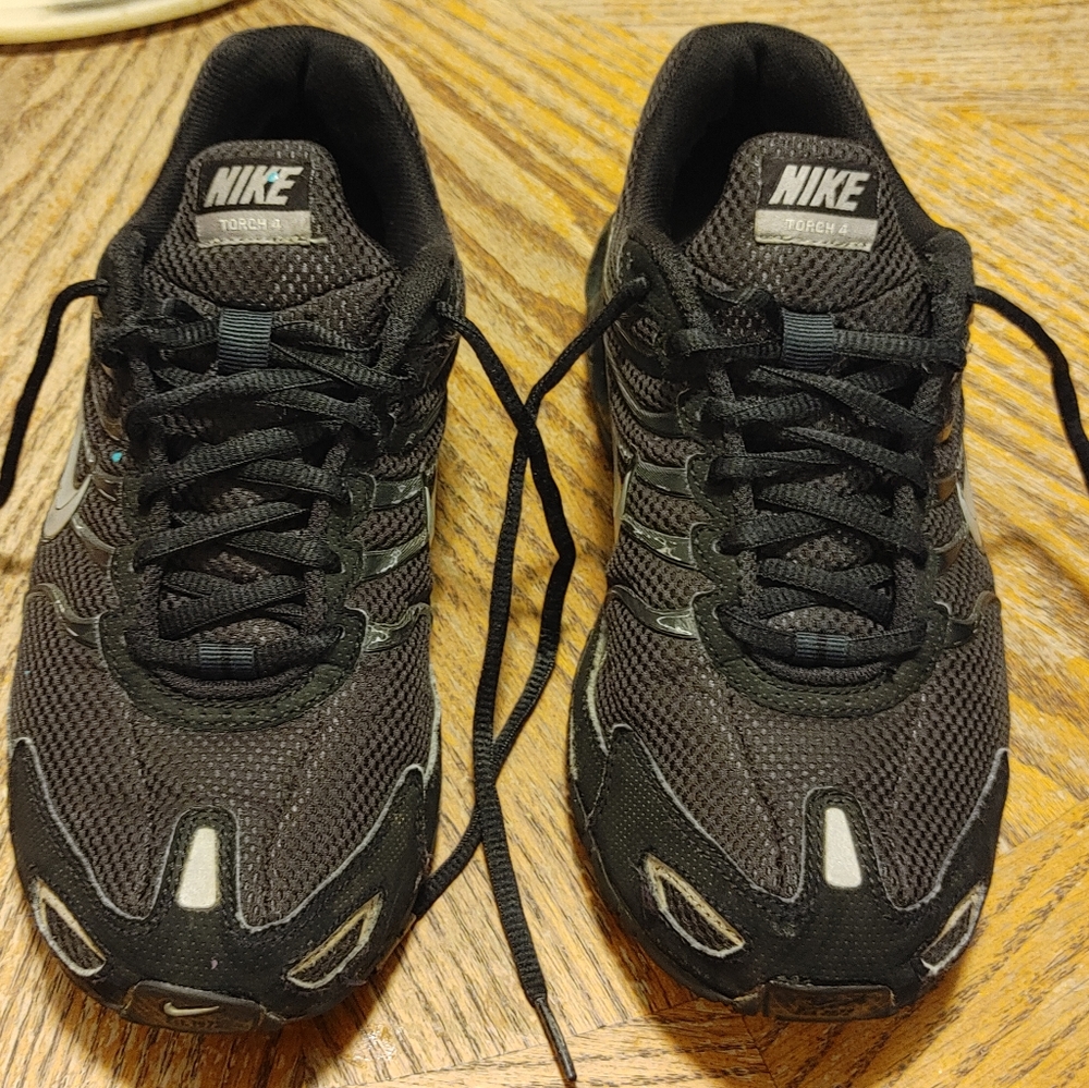 Nike torch 4
